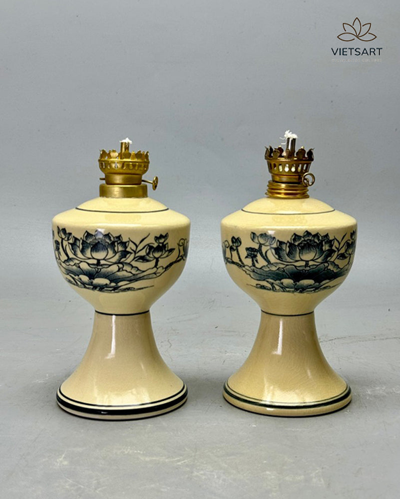 Chu Đậu decoration porcelain oil lamp